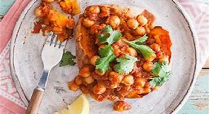vegan chickpea curry jacket potatoes